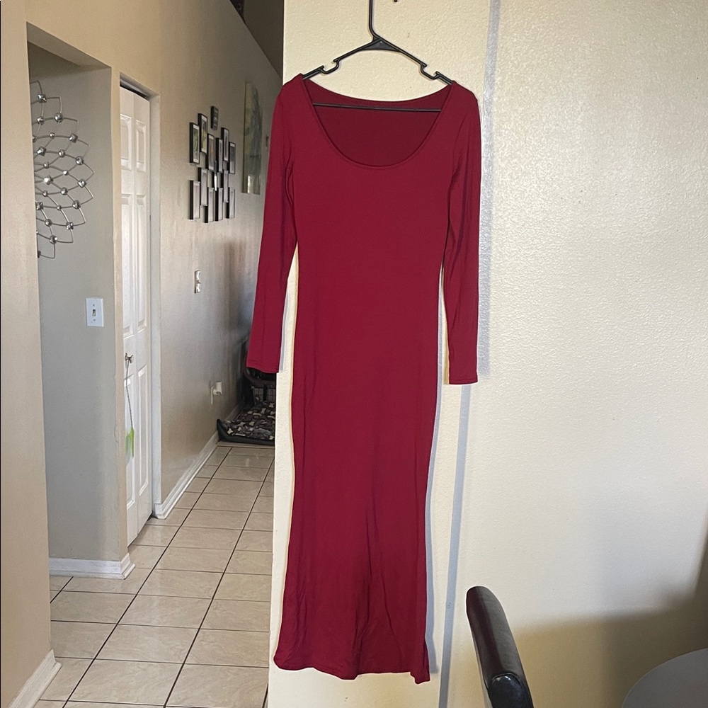 Elegant Red Long Sleeve Dress
